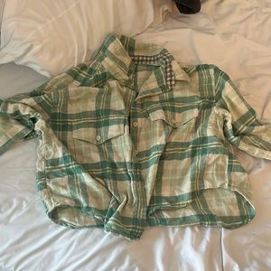 Green cropped American eagle flannel